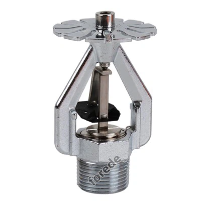 Almacenamiento cerca de cabezales de rociadores